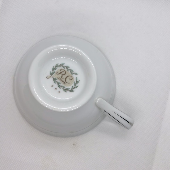 RC TEACUP & SAUCER VINTAGE 1960s PATTERN NORITAKE 564 VICTORIAN ROSES AND LAUREL - Picture 9 of 13